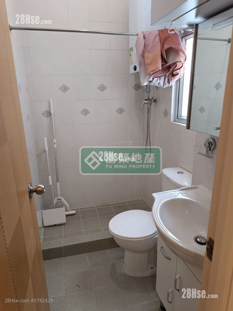 154-158 Sai Yeung Choi Street South Rental 3 Bedrooms , 1 Bathroom 490 ft²