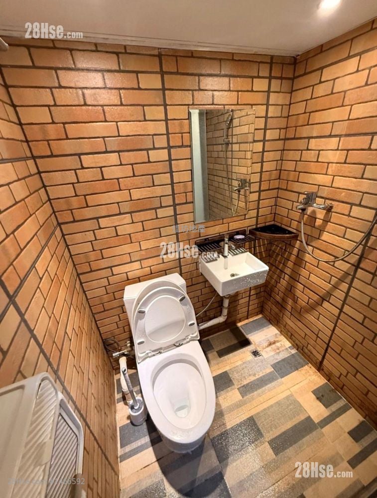 Kam Ping Mansion Rental Studio , 1 Bathroom 150 ft²