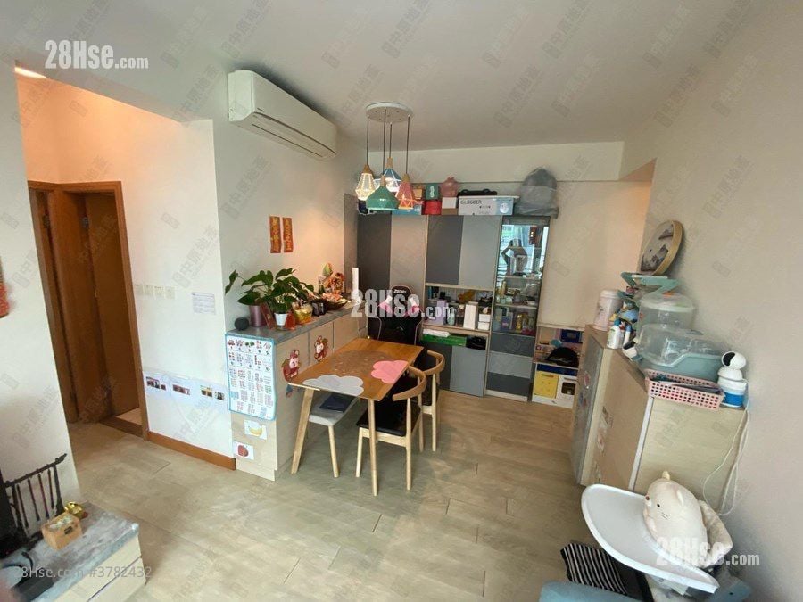 New Haven Sell 2 Bedrooms , 1 Bathroom 551 ft²