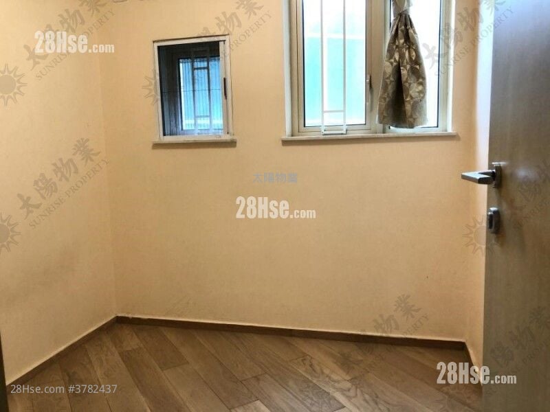 海滨南岸 租盘 3 房 592 平方尺