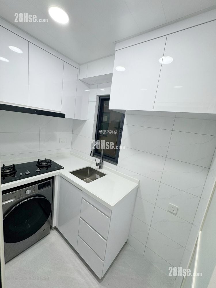 御皇庭 售盘 2 房 , 1 浴室 370 平方尺