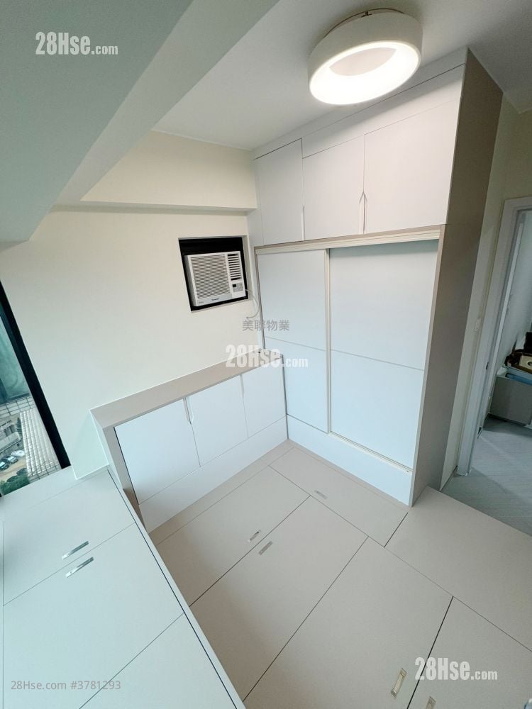 御皇庭 售盘 2 房 , 1 浴室 370 平方尺