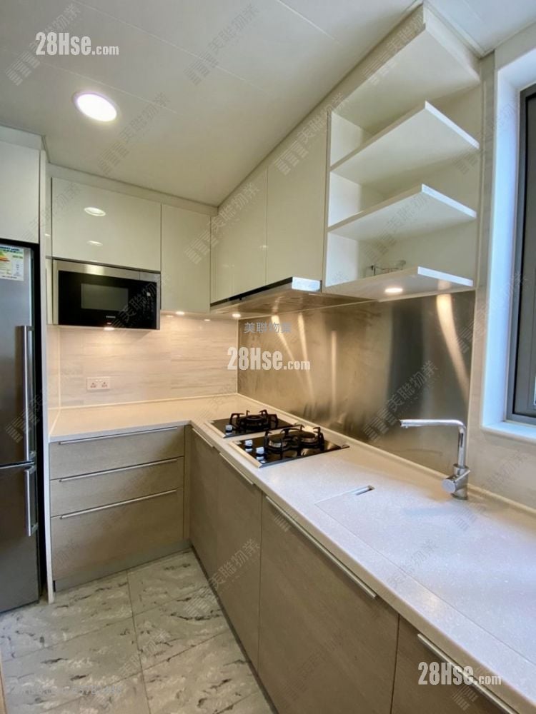 Parc City Sell 3 Bedrooms , 2 Bathrooms 838 ft²