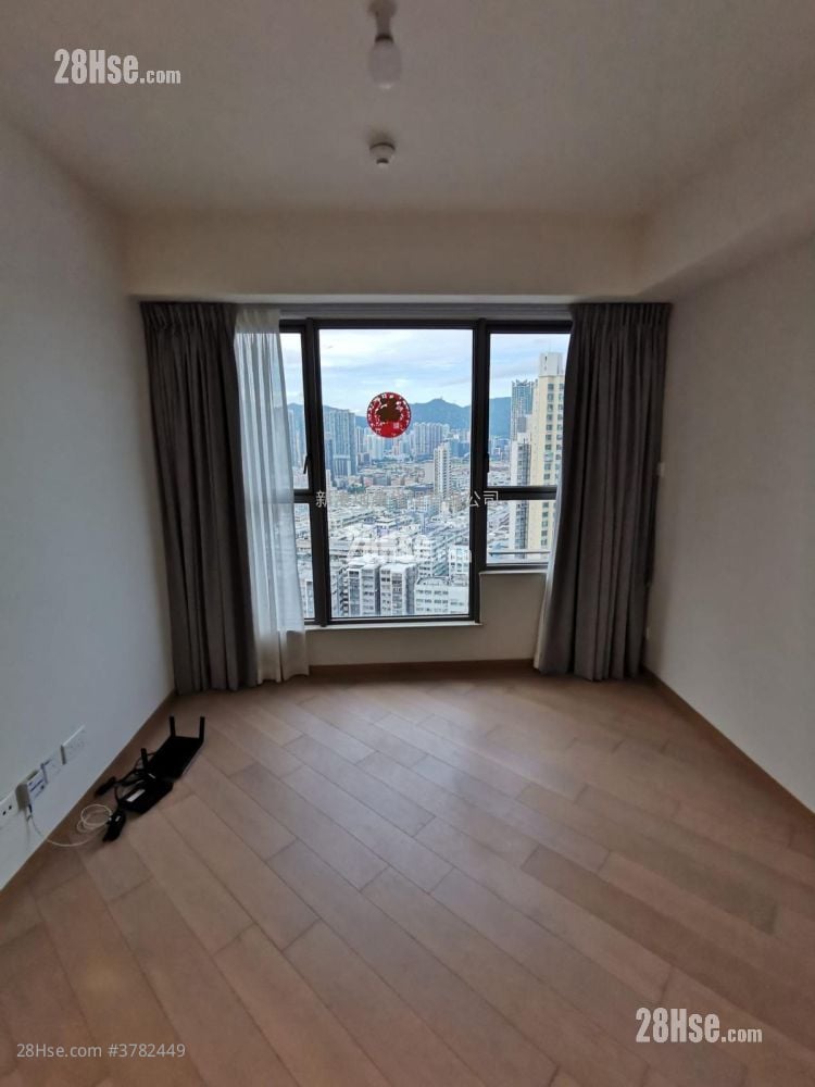 Upper East Sell Studio , 1 Bathroom 194 ft²