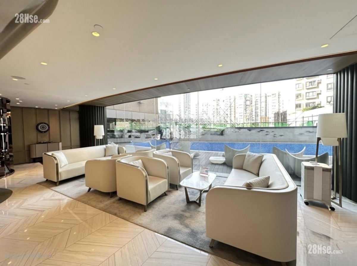 Upper East Sell Studio , 1 Bathroom 194 ft²