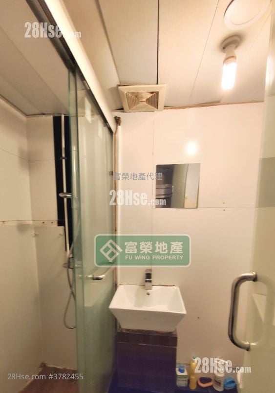 国际大楼 租盘 1 房 , 1 浴室 150 平方尺