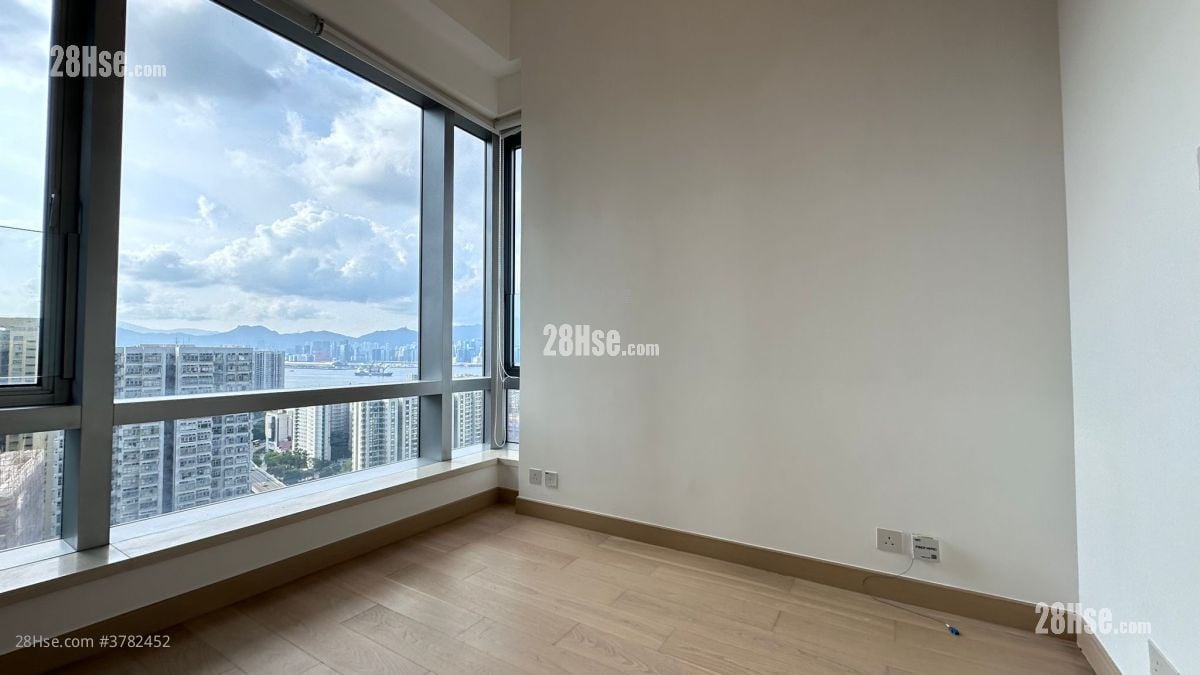 Island Residence Rental 1 Bedroom , 1 Bathroom 391 ft²