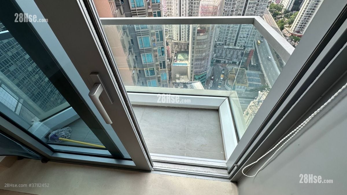 Island Residence Rental 1 Bedroom , 1 Bathroom 391 ft²