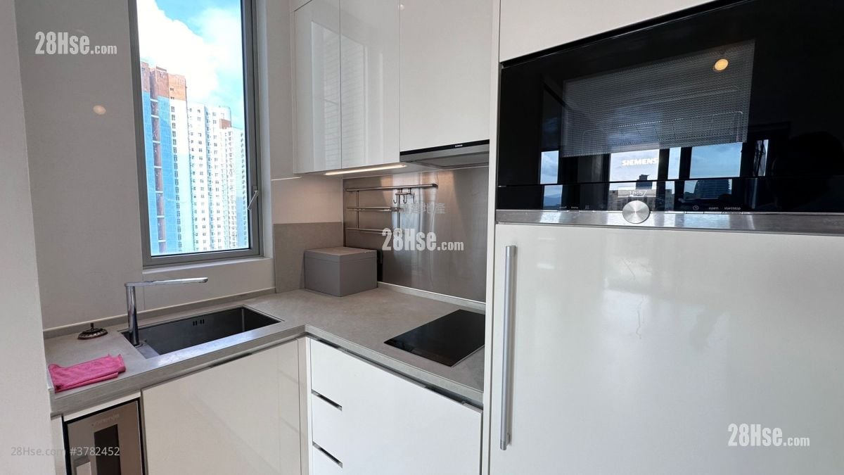 Island Residence Rental 1 Bedroom , 1 Bathroom 391 ft²