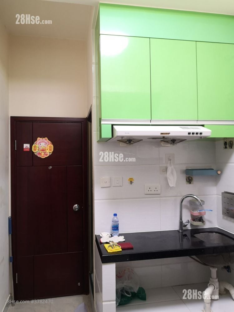 唐楼 租盘 1 房 , 1 浴室 160 平方尺