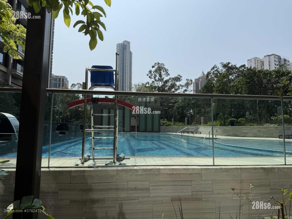 other: Grand Homm Rental 2 Bedrooms 934 ft²