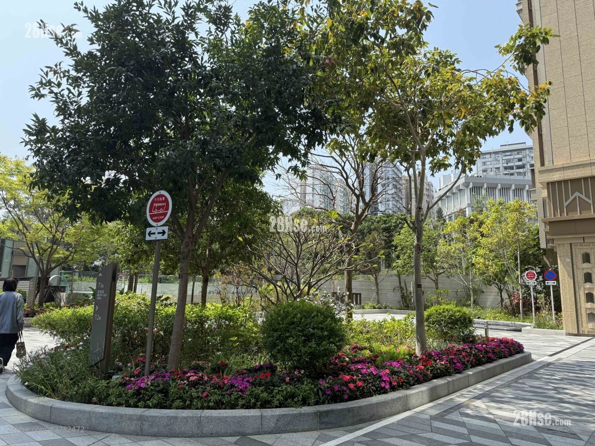 View: Grand Homm Rental 2 Bedrooms 934 ft²