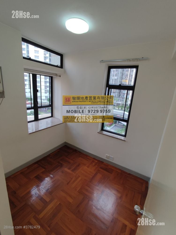 Prosperous Garden Rental 2 Bedrooms , 1 Bathroom 478 ft²