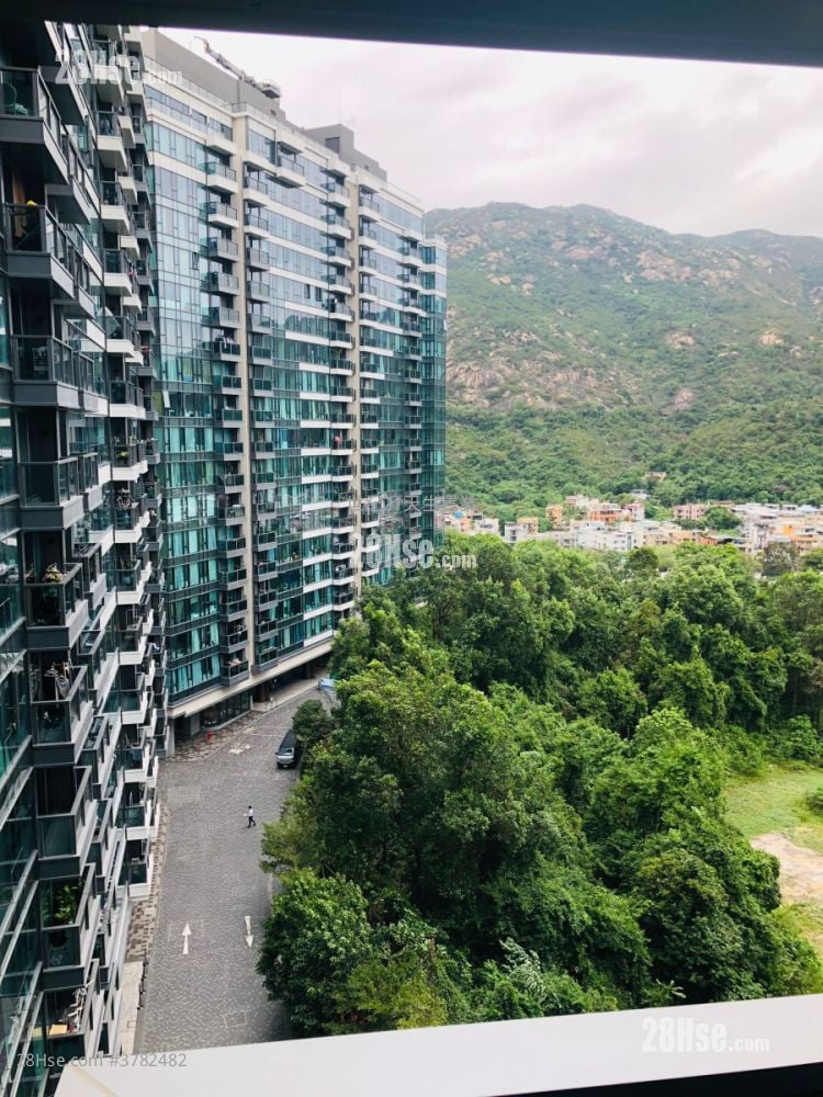 Le Pont Sell 2 Bedrooms , 1 Bathroom 470 ft²