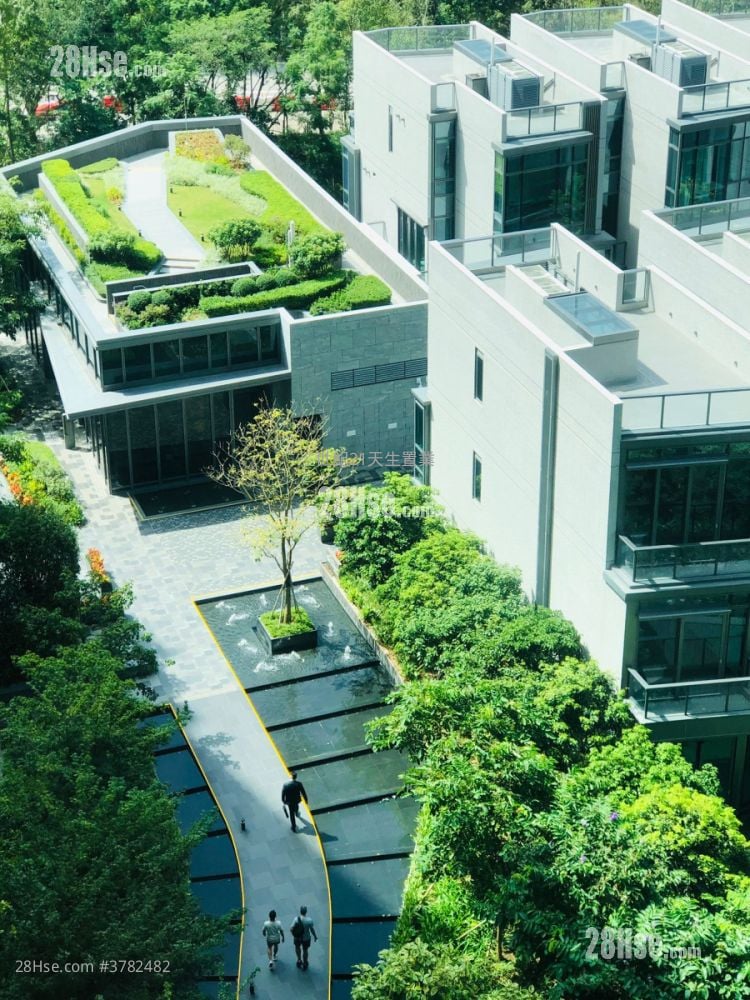 Le Pont Sell 2 Bedrooms , 1 Bathroom 470 ft²