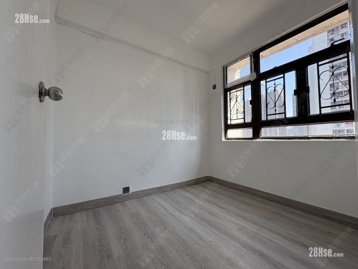 祈德尊新村 售盘 1 房 354 平方尺