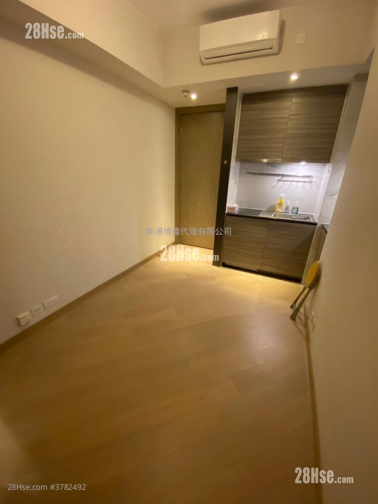 The Zutten Rental Studio , 1 Bathroom 191 ft²