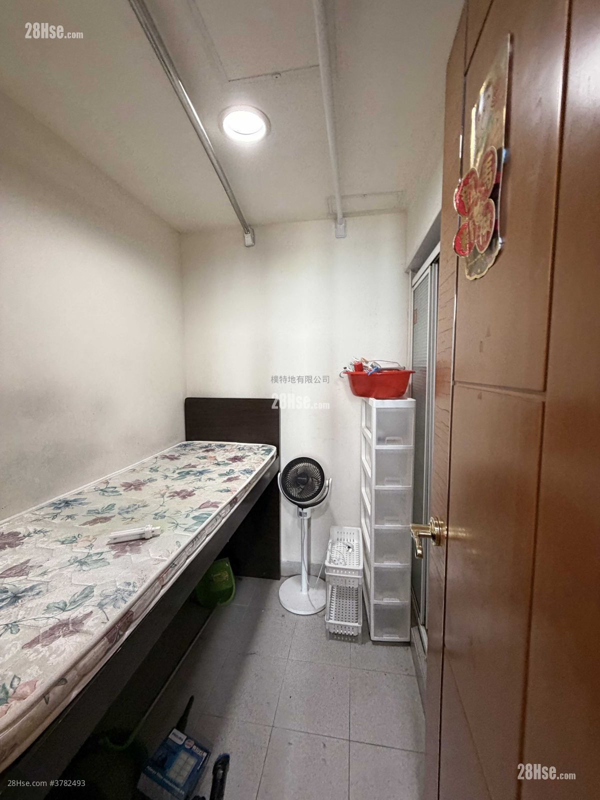 The Arch Rental 3 Bedrooms , 3 Bathrooms 840 ft²