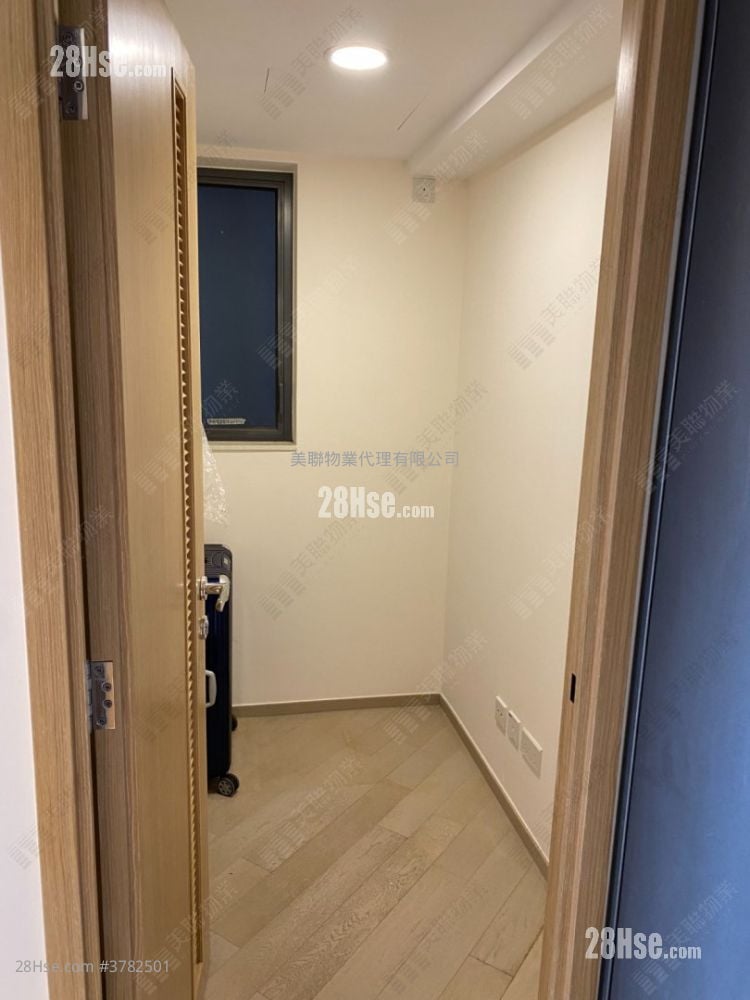 天晋 租盘 3 房 , 3 浴室 856 平方尺