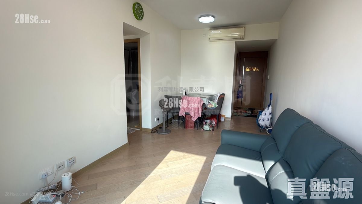 峻峦 售盘 2 房 526 平方尺