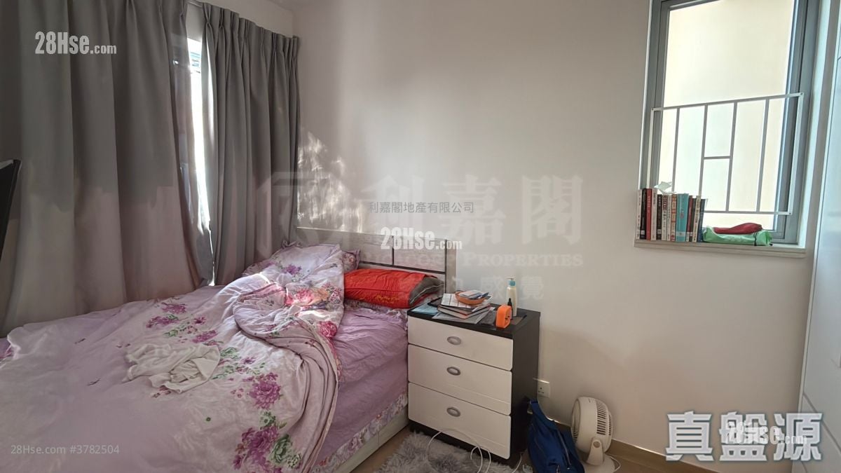 峻峦 售盘 2 房 526 平方尺