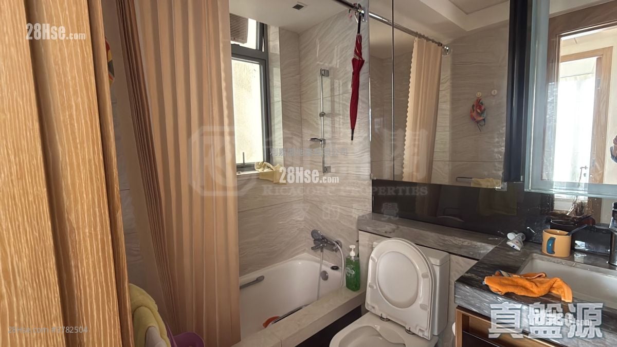 峻峦 售盘 2 房 526 平方尺