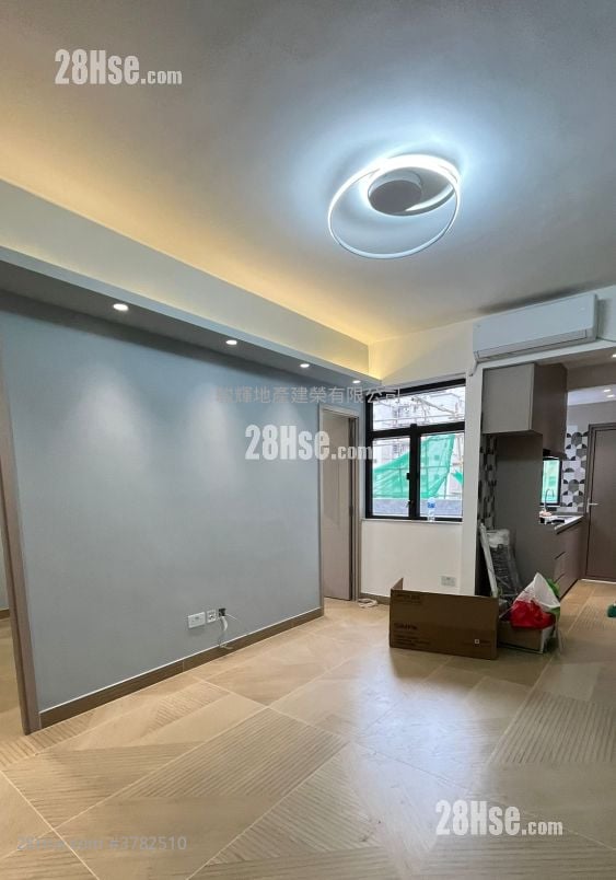 Yen Chun Building Rental 3 Bedrooms , 1 Bathroom 460 ft²
