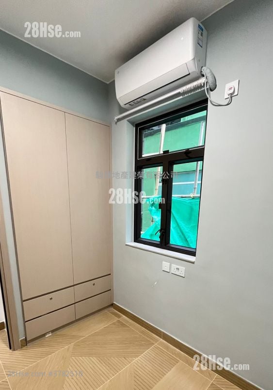 Yen Chun Building Rental 3 Bedrooms , 1 Bathroom 460 ft²