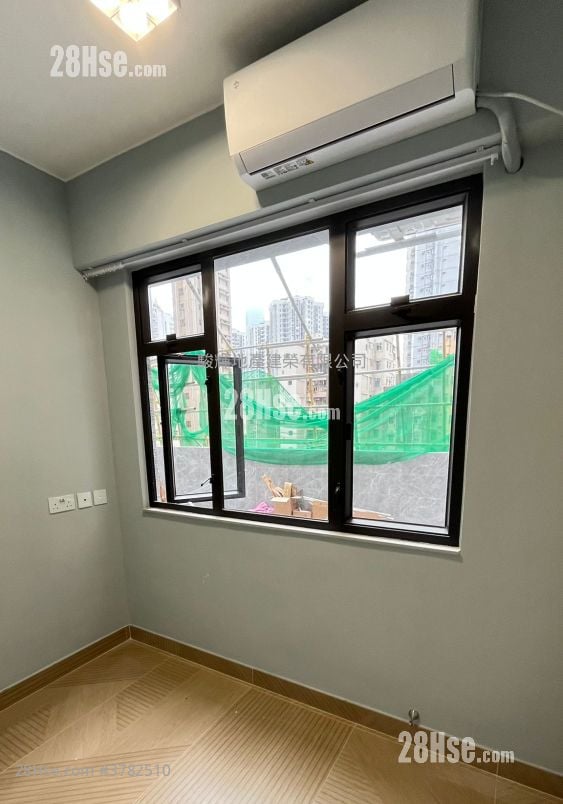 Yen Chun Building Rental 3 Bedrooms , 1 Bathroom 460 ft²