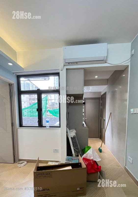 Yen Chun Building Rental 3 Bedrooms , 1 Bathroom 460 ft²