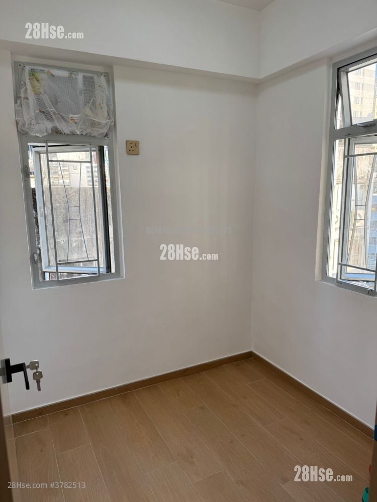 时兴大厦 租盘 3 房 , 1 浴室 333 平方尺