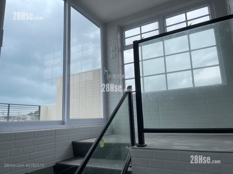 Village Sell 3 Bedrooms , 1 Bathroom 700 ft²