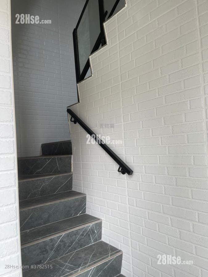 Village Sell 3 Bedrooms , 1 Bathroom 700 ft²