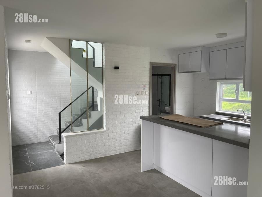 Village Sell 3 Bedrooms , 1 Bathroom 700 ft²