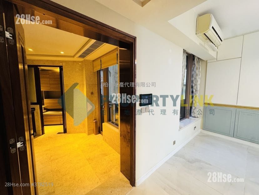 加多近山 售盘 3 房 , 2 浴室 889 平方尺