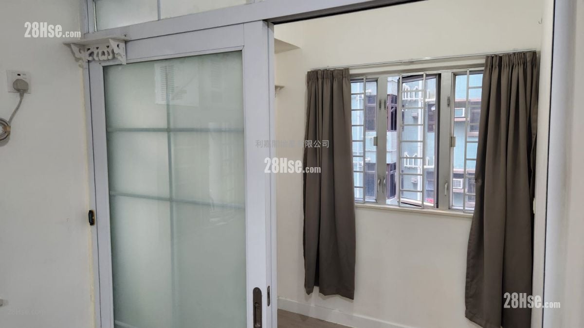 海天大厦 售盘 2 房 , 1 浴室 248 平方尺