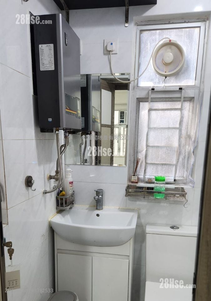 海天大厦 售盘 2 房 , 1 浴室 248 平方尺