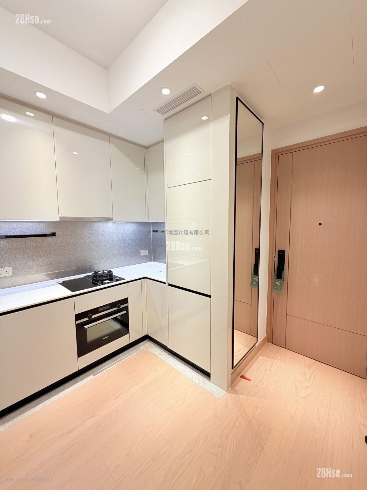 Park Seasons Rental 2 Bedrooms , 1 Bathroom 437 ft²