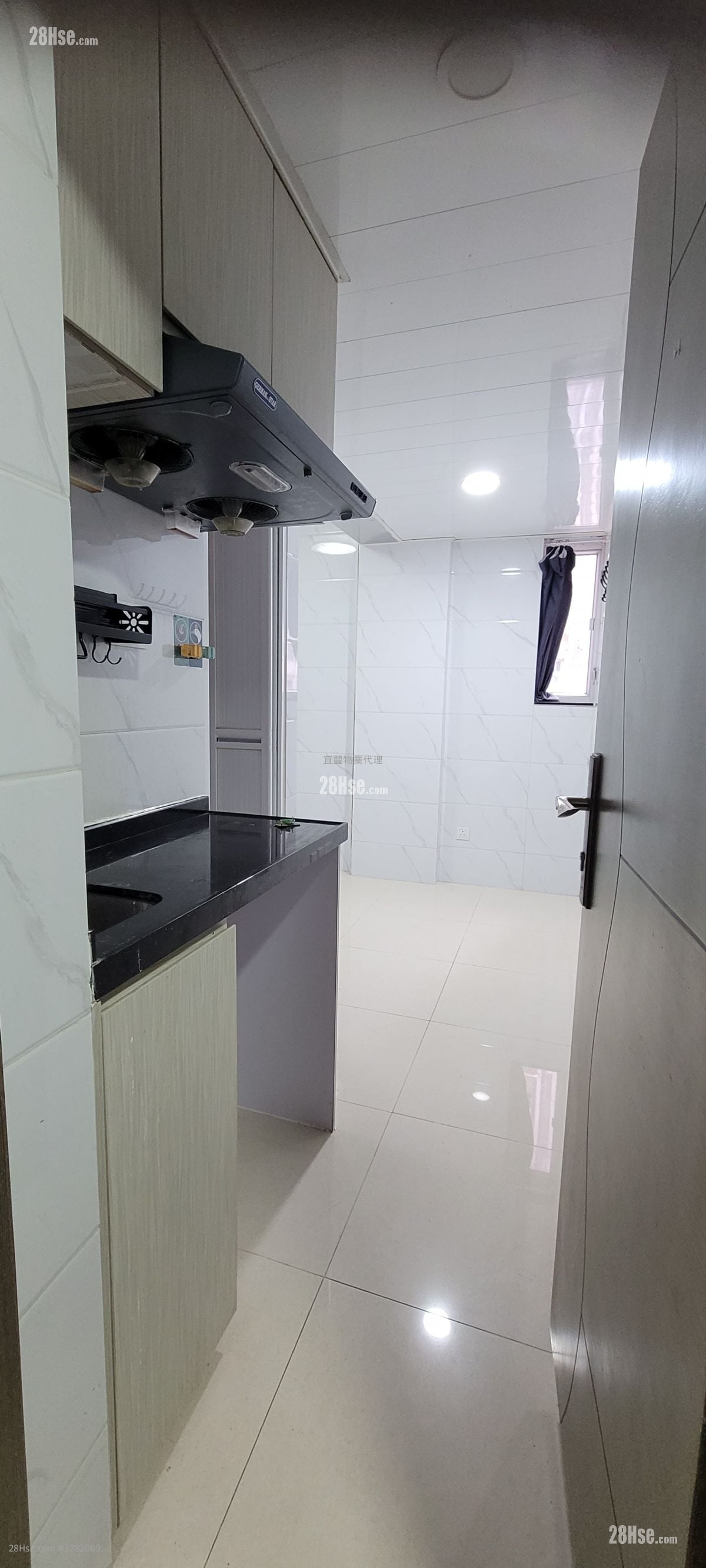 百好大楼 租盘 开放式间隔 , 1 浴室 665 平方尺