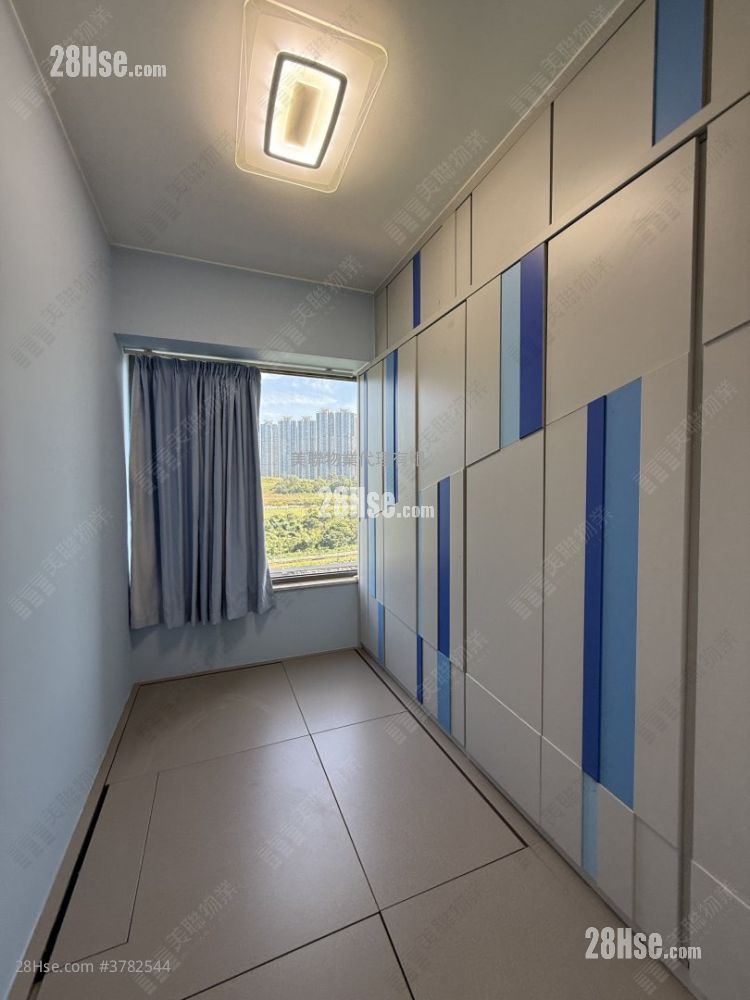 The Papillons Sell 3 Bedrooms , 2 Bathrooms 792 ft²