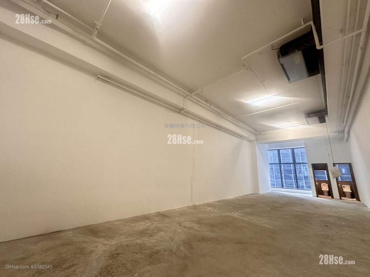 Dr. Kong Centre Rental Studio , 2 Toilets 996 ft²