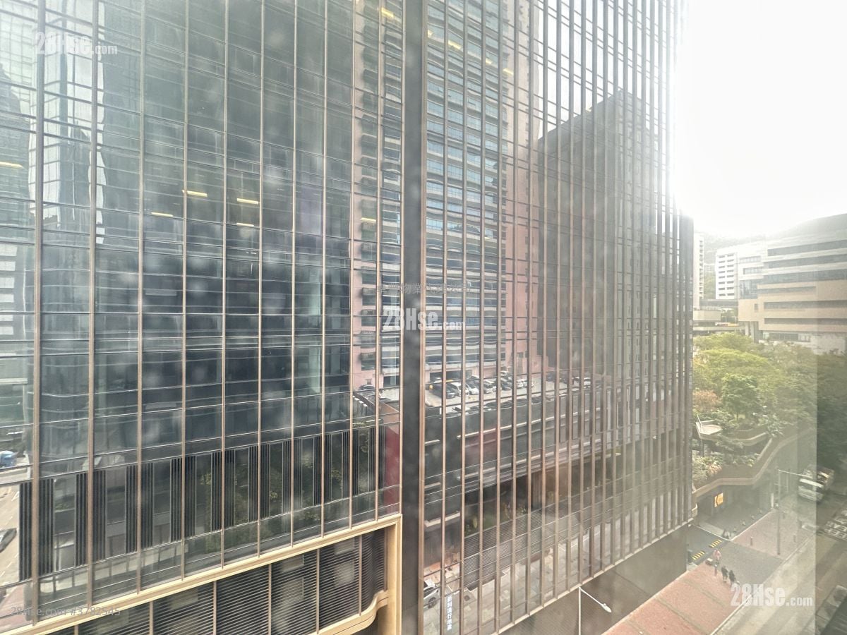 Dr. Kong Centre Rental Studio , 2 Toilets 996 ft²