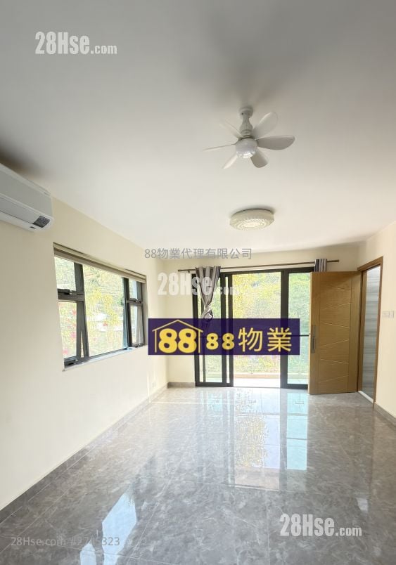 村屋 租盘 3 房 , 1 浴室 700 平方尺