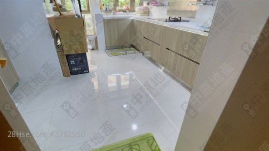 翠华园 租盘 3 房 , 2 浴室 1,122 平方尺