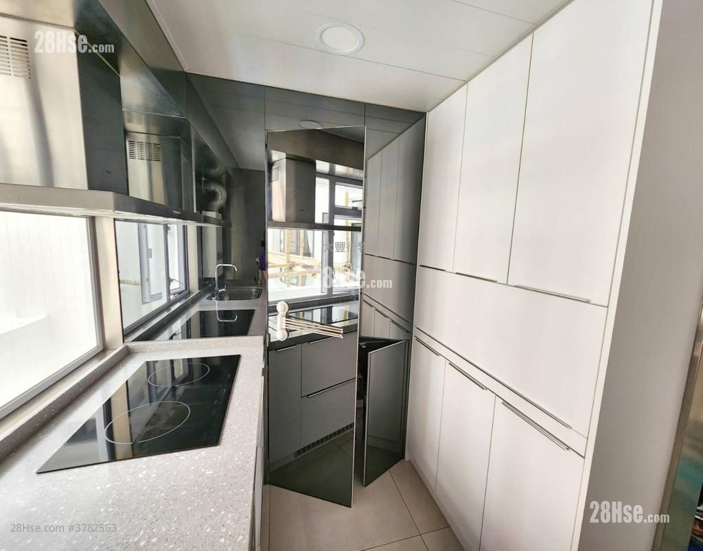 毅庐 售盘 2 房 728 平方尺