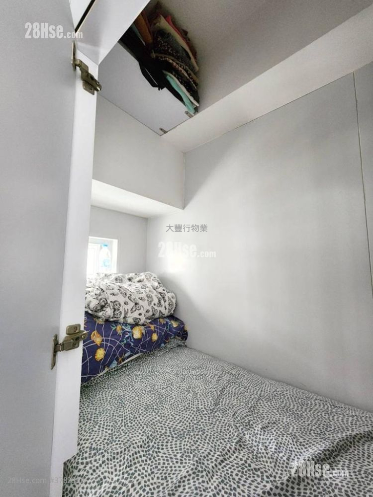 毅庐 售盘 2 房 728 平方尺