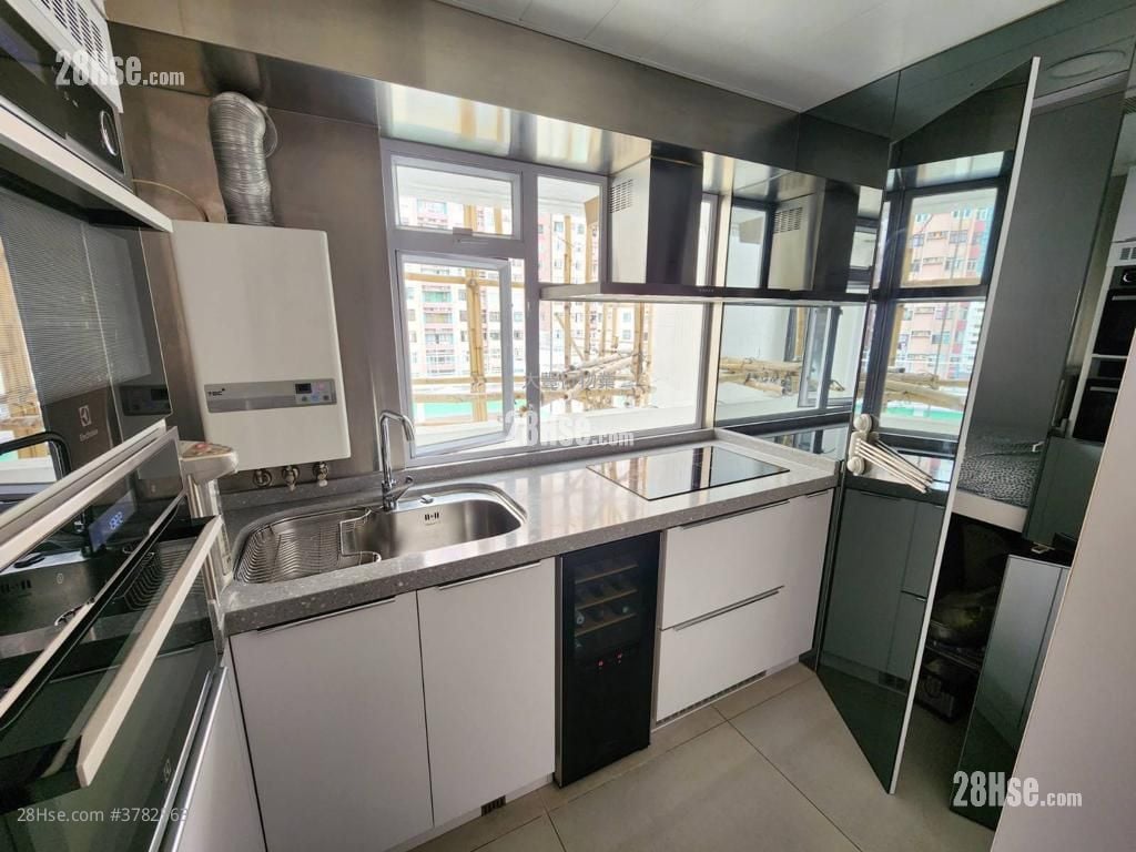 毅庐 售盘 2 房 728 平方尺