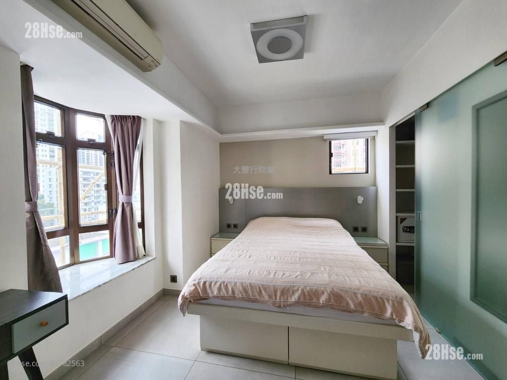 毅庐 售盘 2 房 728 平方尺