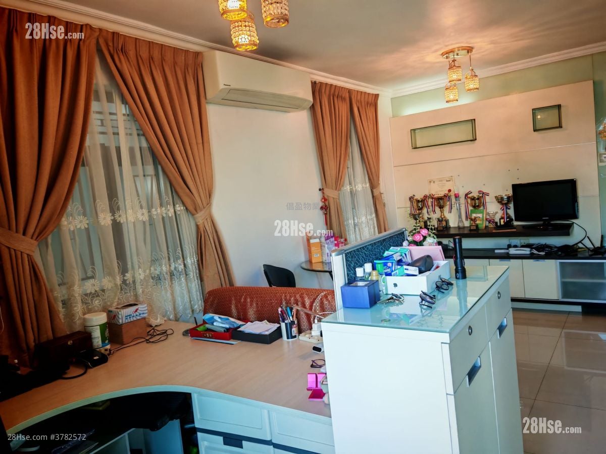 富银花园 售盘 650 平方尺