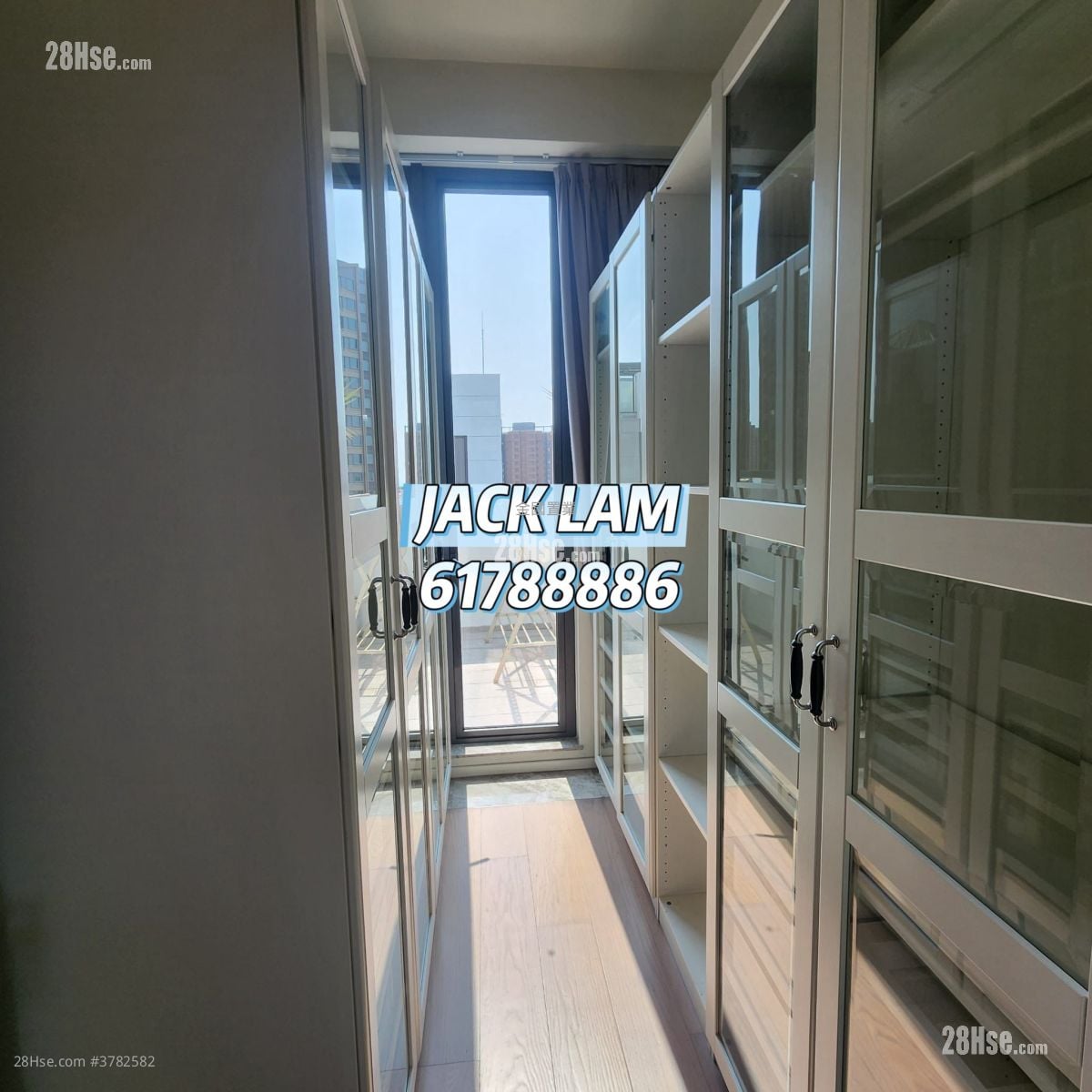 The Carmel Rental 4 Bedrooms , 4 Bathrooms 1,728 ft²